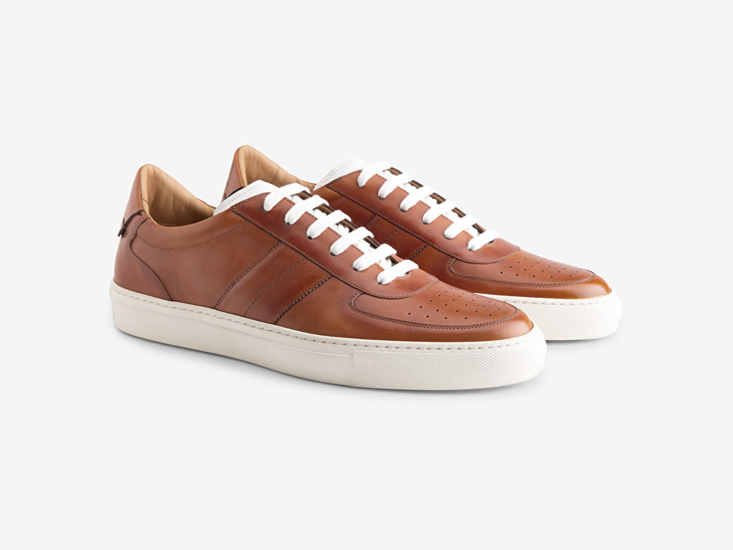 Sneakers in Antiqued Cognac Leather 
